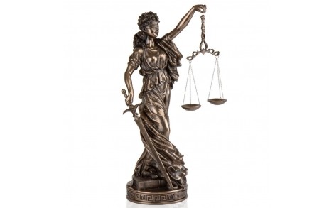 Статуэтка напольная Veonese Фемида богиня правосудия 62х32х18 см 76537V1 полистоун покрытый бронзой