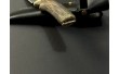 Полювання на подарунок NB Art Snake 22K55 у випадку.